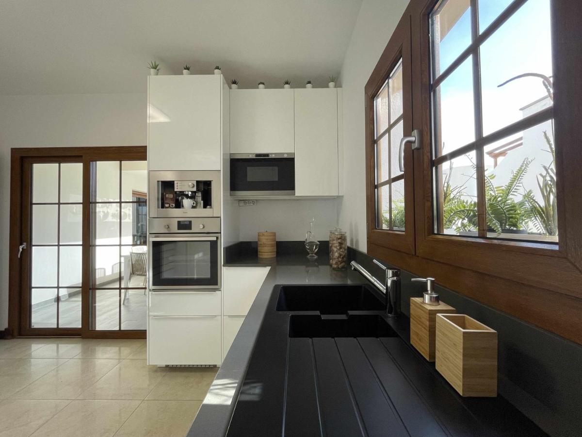 קוסטה טגוויסה Holyhome Villa Cinema Perfect For Families מראה חיצוני תמונה