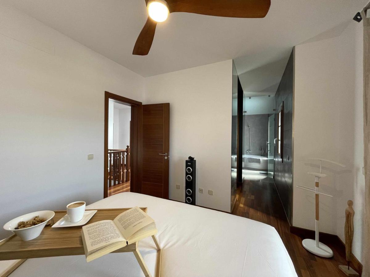 קוסטה טגוויסה Holyhome Villa Cinema Perfect For Families מראה חיצוני תמונה