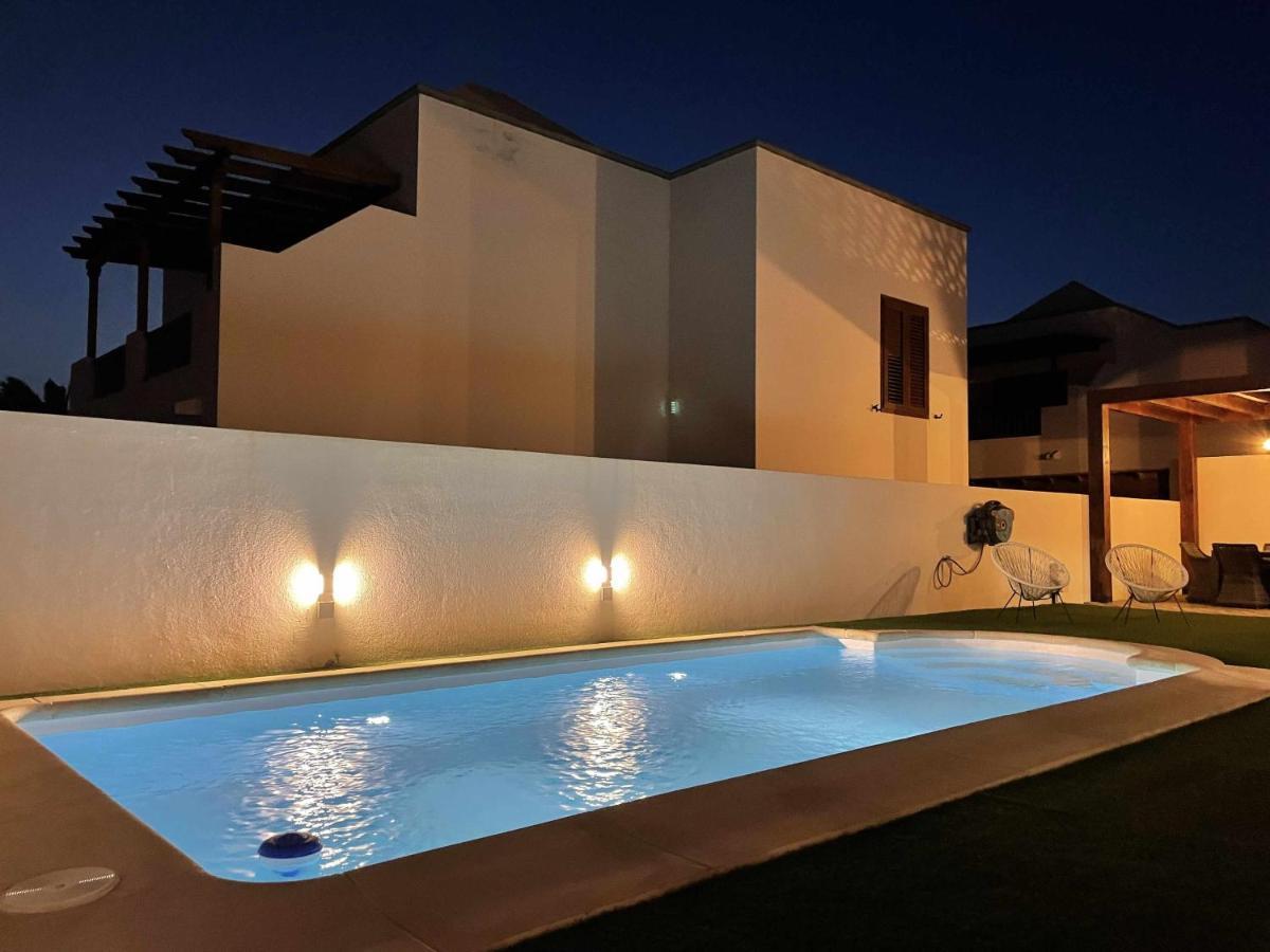 קוסטה טגוויסה Holyhome Villa Cinema Perfect For Families מראה חיצוני תמונה