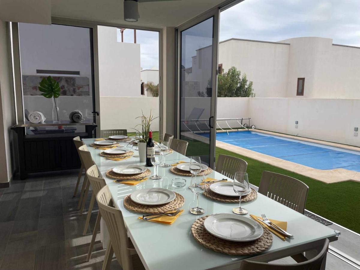 קוסטה טגוויסה Holyhome Villa Cinema Perfect For Families מראה חיצוני תמונה